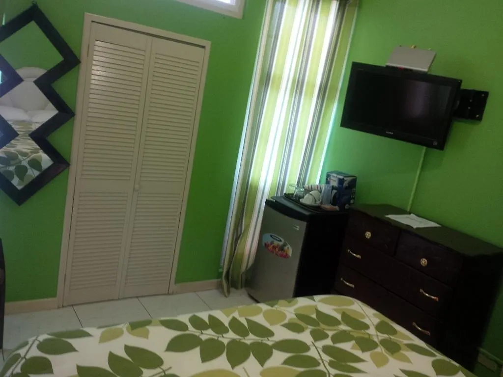 Pinnacle View Estate Colors Hideaway #1 & 2 Montego Bay Jamajka